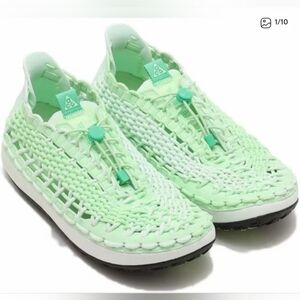 NWT Nike ACG Watercat+vapor Green Hiking. Size 12